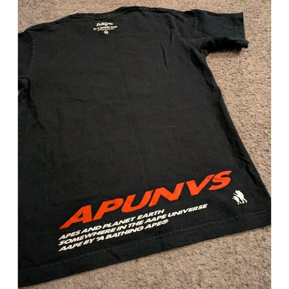 Aape By a Bathing Ape The Aape Universe Apes and Planet Earth T-Shirt Men's S - Picture 5 of 8
